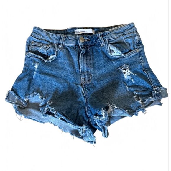 Zara High-Waisted Distressed Denim‎ Shorts Size 2 Blue Frayed Hem Casual - Picture 1 of 5